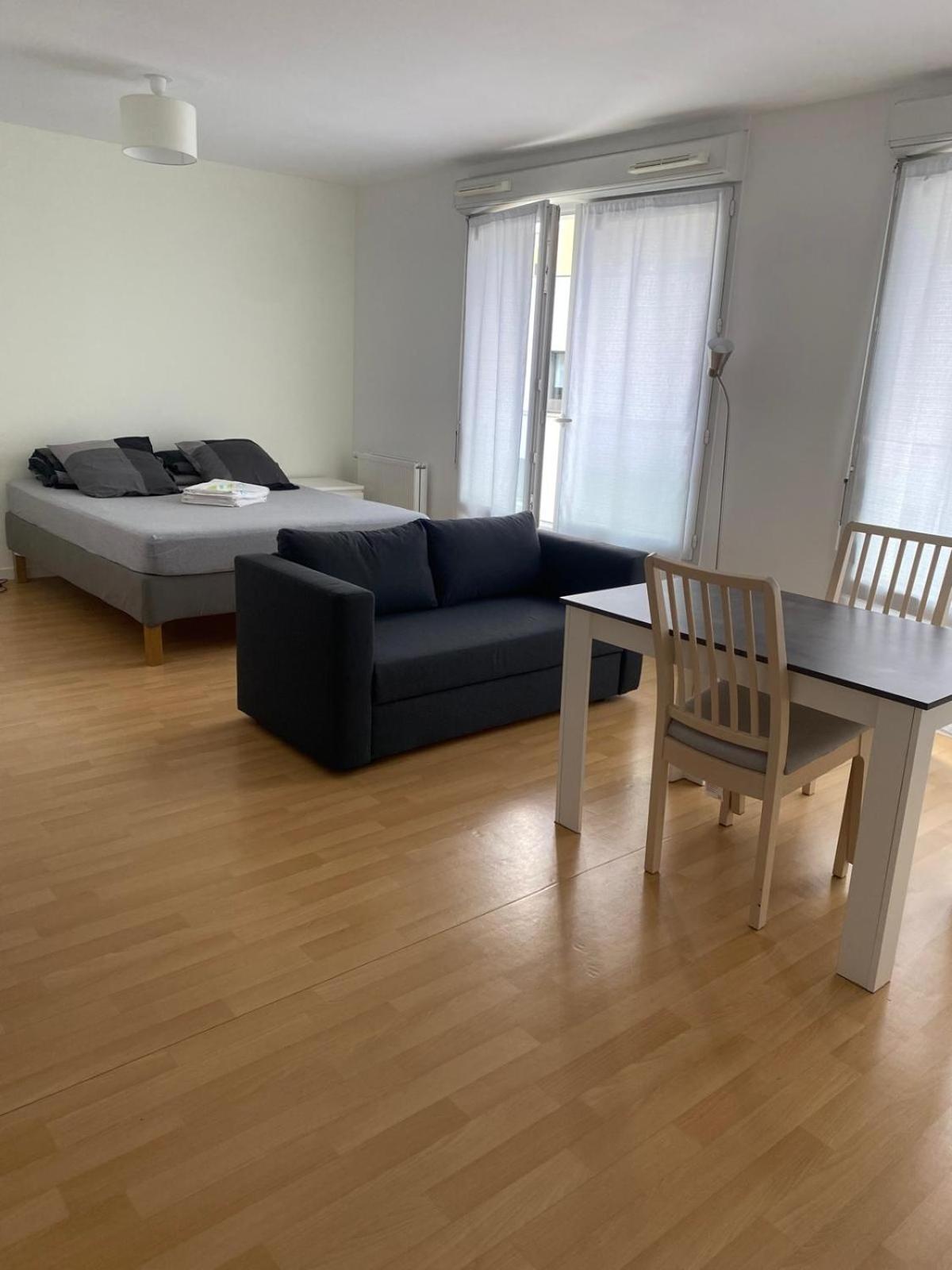 ארקואיל Grand Studio De 37M Carres - Rer Laplace Et Maison Des Examens A 5 Minutes A Pied מראה חיצוני תמונה